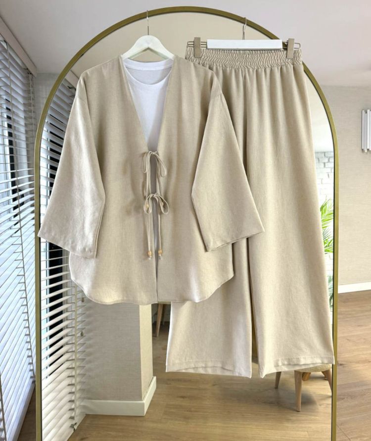 Beige Set - Top and bottom